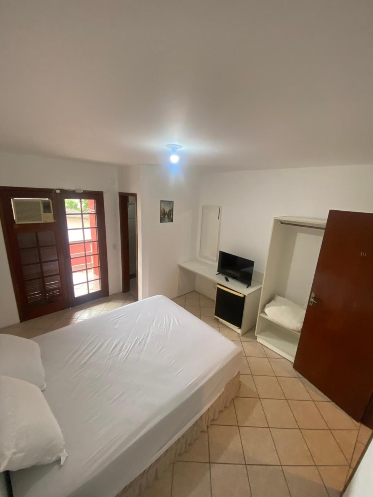 Hotel Ana Julia 3*